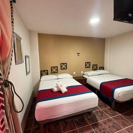 Hotel Flamingos Guadalajara Buitenkant foto